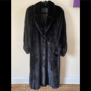 Black Ranch Mink -Norway/Denmark